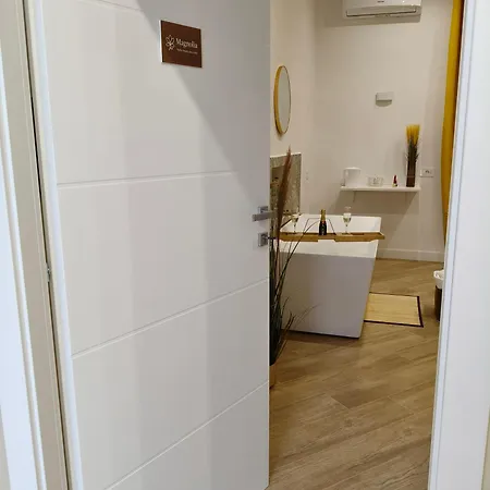 Rooftop14 Suite&relax 3* נאפולי