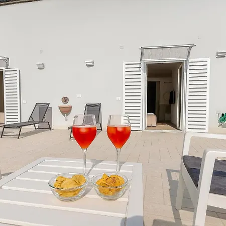 ベッド・アンド・ブレックファスト Rooftop14 Suite&relax 3*