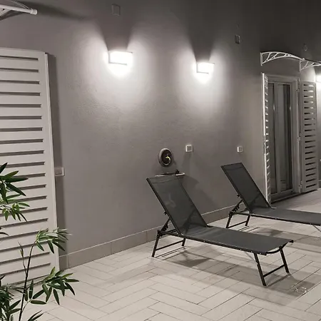 Rooftop14 Suite&relax Bed and Breakfast Νάπολη